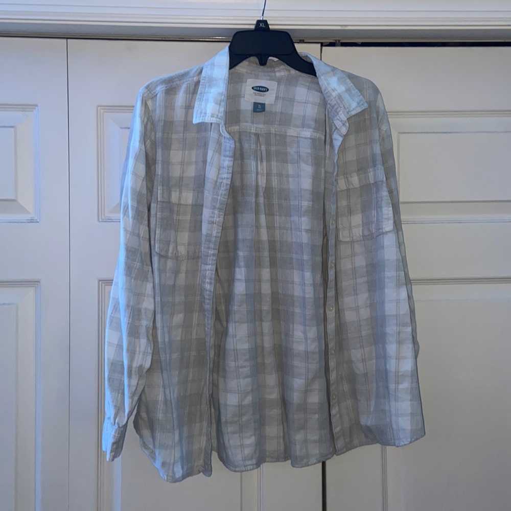 white plaid flannel from old navy